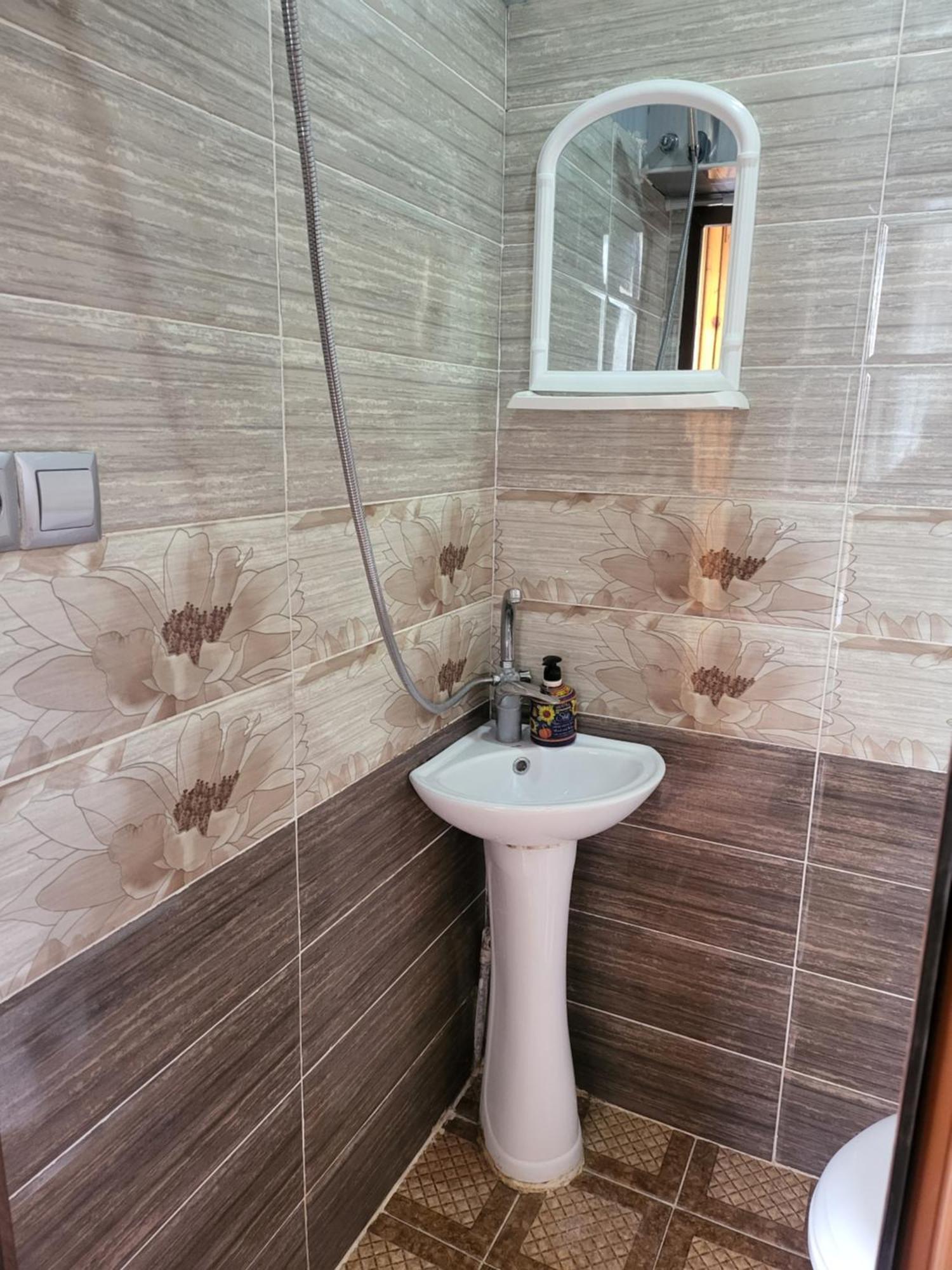 Guesthouse Sabina Tbilisi Exteriör bild