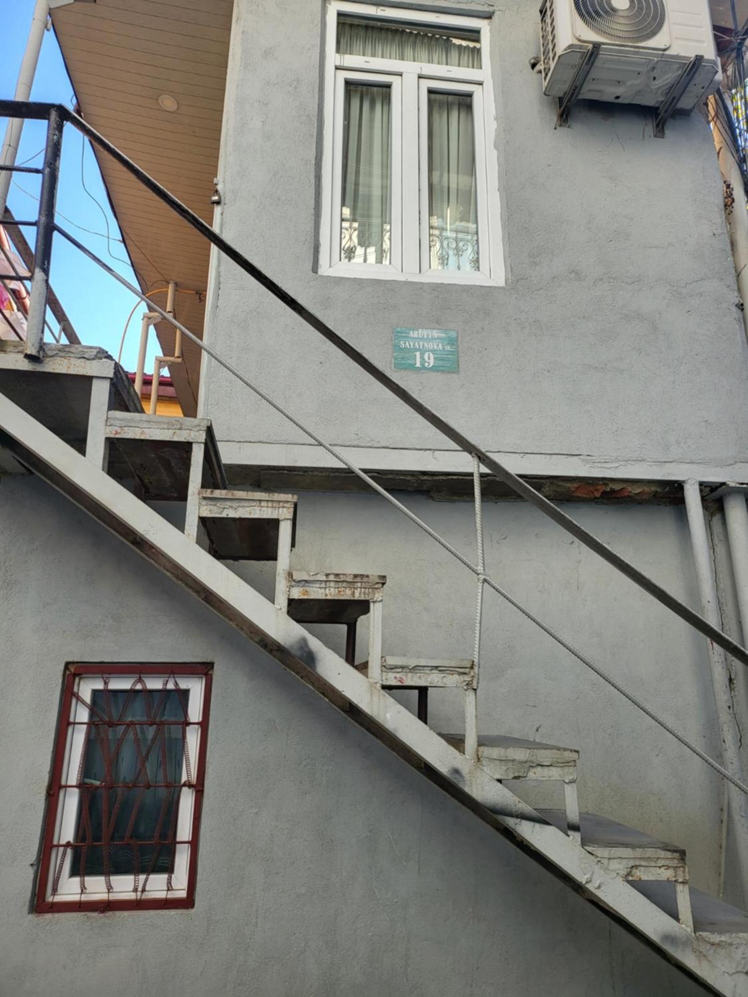 Guesthouse Sabina Tbilisi Exteriör bild