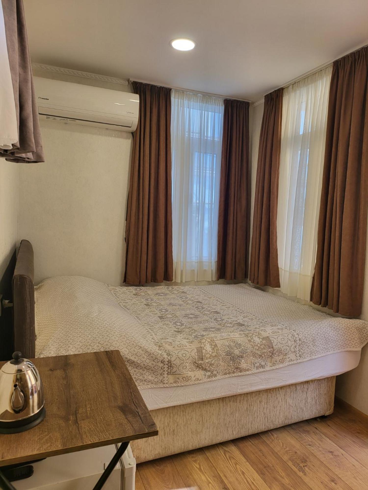 Guesthouse Sabina Tbilisi Exteriör bild
